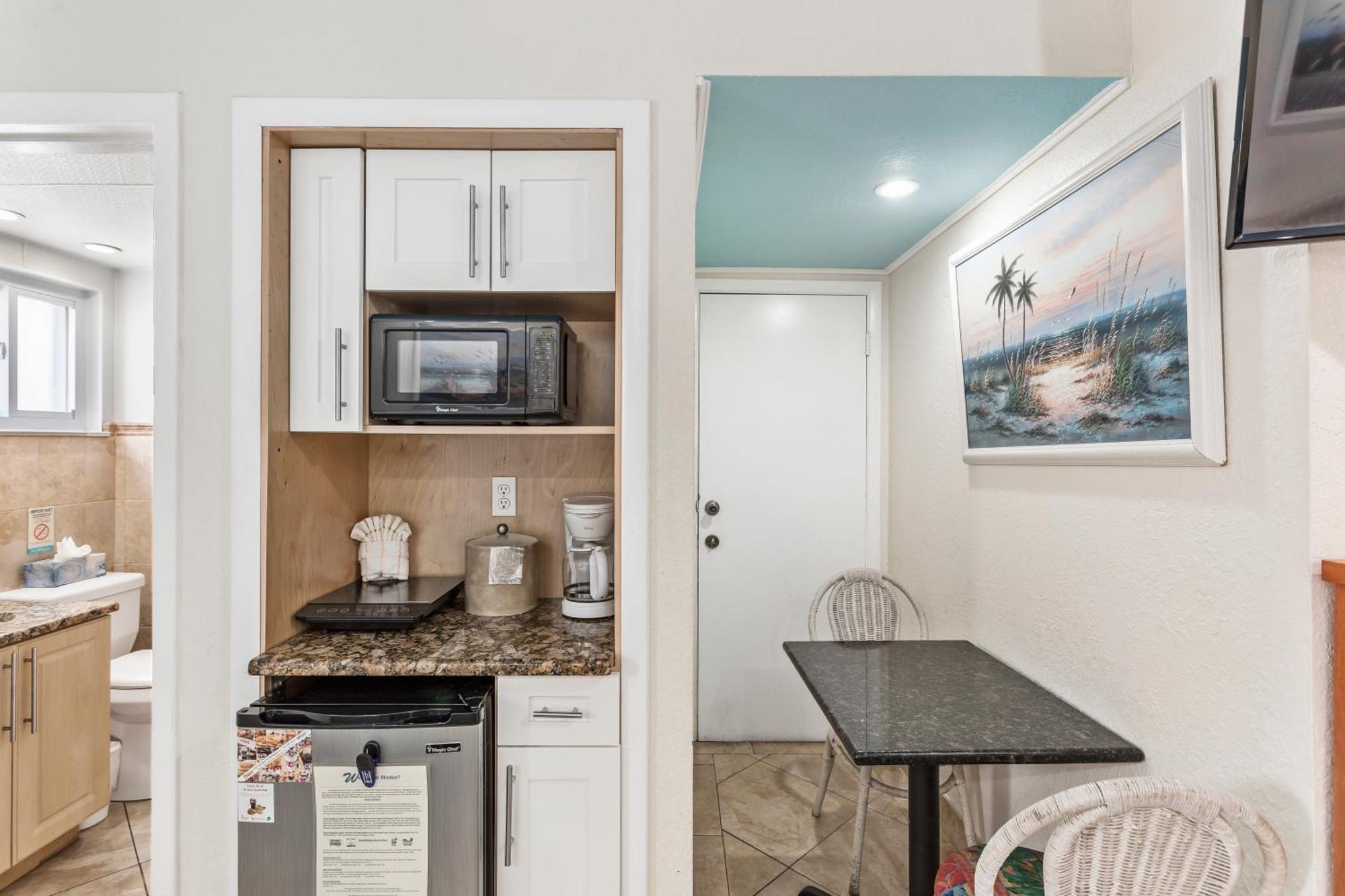 Bay Palms Waterfront Resort - Hotel And Marina セント・ピート・ビーチ 部屋 写真